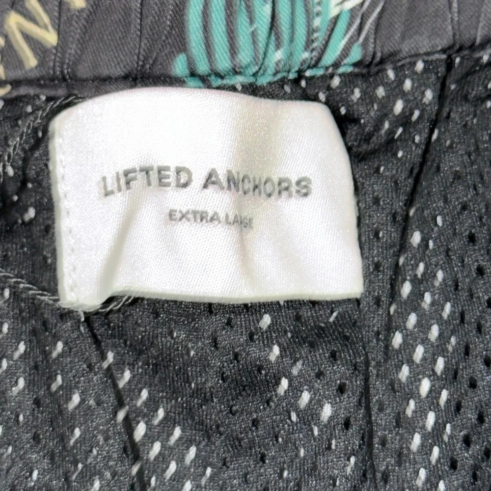 Lifted Anchors Dancing In The Dark Skeleton Hula Shorts Black XL LASM121-33
